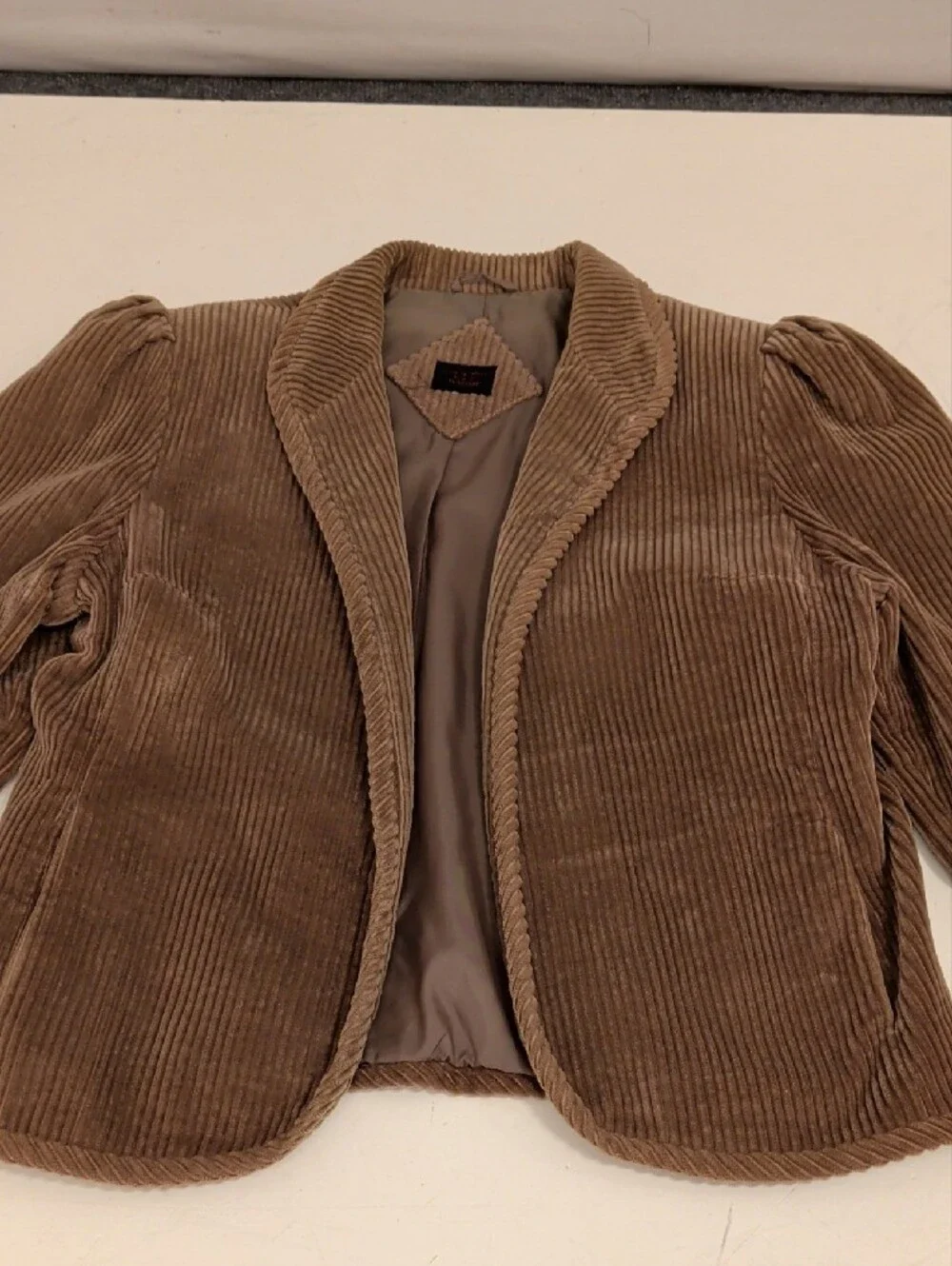 Vintage Wide Wale Corduroy Jacket Feminine Gathered Shoulder Blazer Fawn Brown